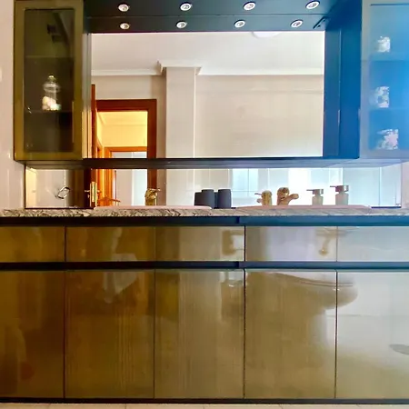 Housing Casa Con Jardin בית נופש *
