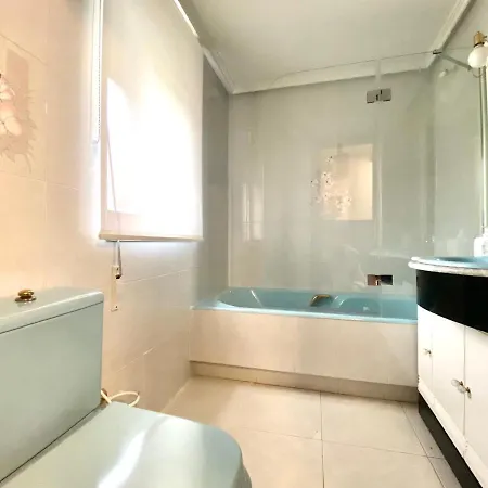 Housing Casa Con Jardin *