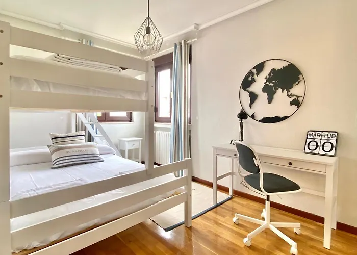 Feriehus Housing Casa Con Jardin León