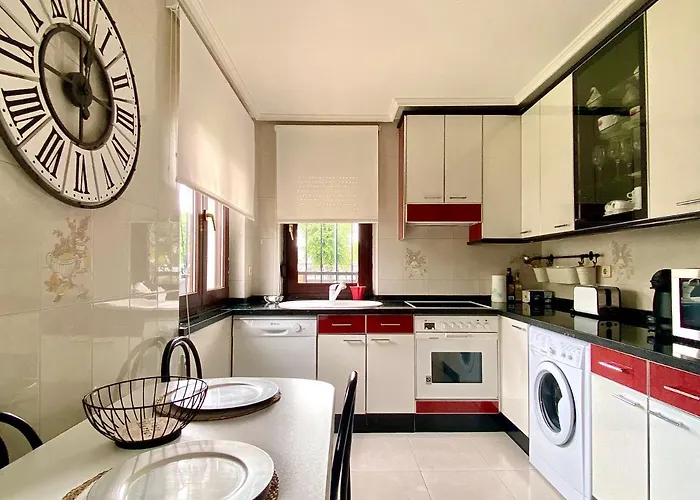 Feriehus Housing Casa Con Jardin