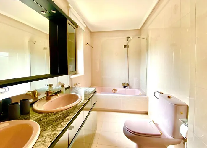 Feriehus Housing Casa Con Jardin *