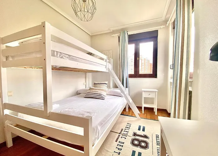 Housing Casa Con Jardin